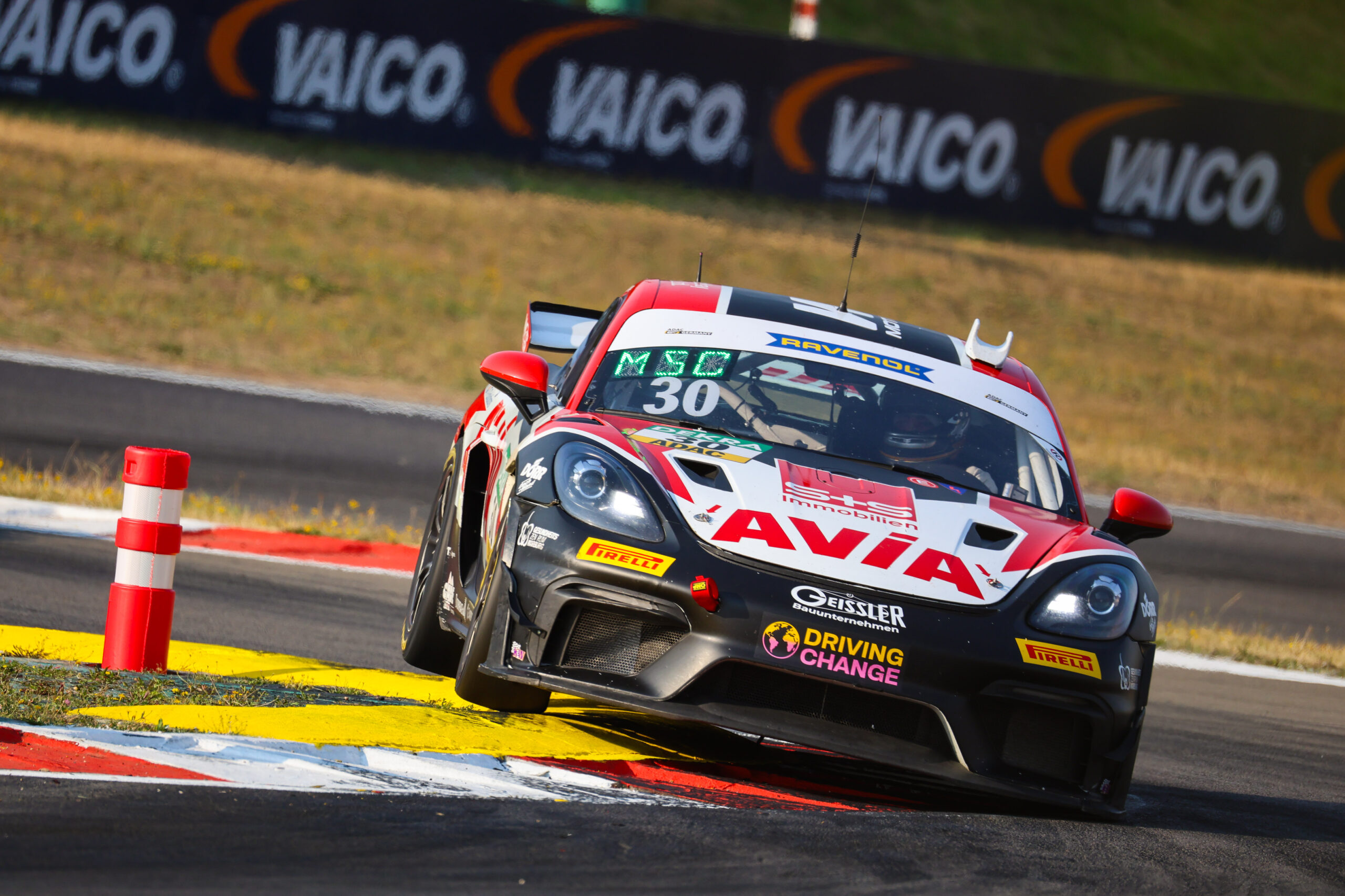 Formel 1 Fahrzeug – Bild 3